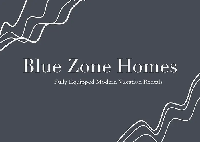 Minimalist Seaside With Private Patio And Parking - Blue Zone Homes *